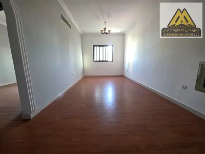 غرفة وصالة | بلكونة | غرفة ماستر | حمامان | مساحة كبيرة جداً | تكييف مركزي | بالقرب من شارع الاتحاد | 4 دفعات | سعر مميز