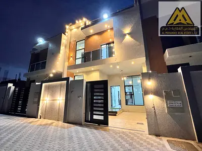 إذا كنت تبحث عن منزل فاخر يوفر المساحة، والخصوصية، والتصميم العصري، فإن هذه الفيلا التاون هاوس في منطقة الحليو – عجمان تعد خيارًا مثاليًا للعائلات الب