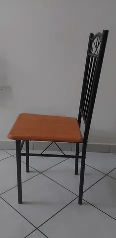 2 Simple metal dining chair with wooden seat - good condition