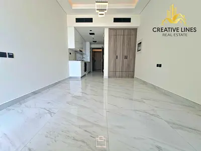 Pool View !! Brand New !! Fitted Kitchen