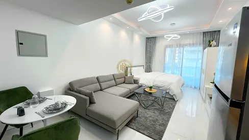 Furnished Studio & Fully Upgraded | Marina Diamond 2 | Balcony & City Views