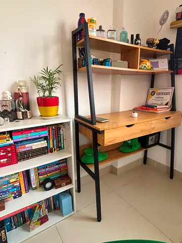 Kids desk for sale