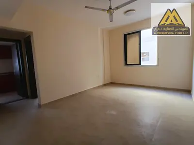 موقع ممتاز | سعر ممتاز | منطقة حيوي |  قريب من جميع الخدمات  | صيانة الدورية على المالك | اطلالة مفتوحة