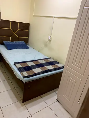 Available now partition near the garden metro station