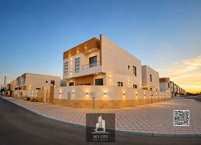 Corner Villa on Two Streets | 5 Master Bedrooms | in yasmeen