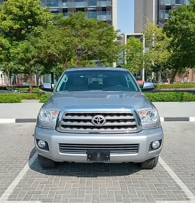 2014 Toyota SEQUOIA — фото 2