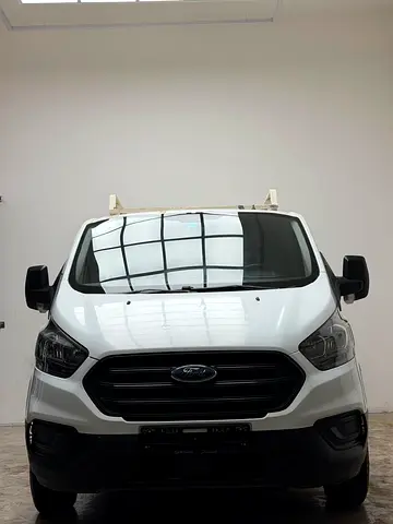 Ford Transit 2021 GCC Specs