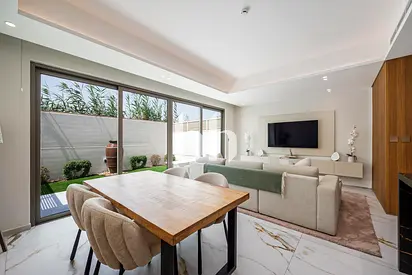 Single Row | Golf Course View | Unfurnished