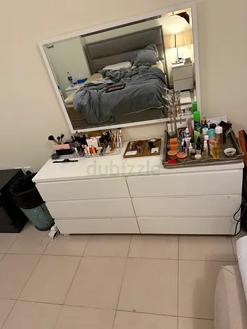 White 6-Drawer Dresser with Mirror - Good Condition