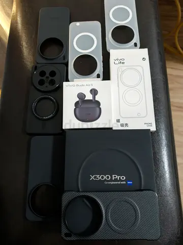 Bundle of vivo X300 Pro MagSafe-style Cases + vivo Buds Air3 (like New  Used)