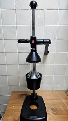 Bench Arbor Press / Manual Shop Press - Good Condition