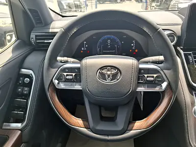 صورة 14 لـ 2026 Toyota LAND CRUISER
