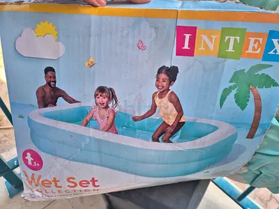 Intex Inflatable Kids Pool - Large Rectangular Wet Set (Used, Good Condition)