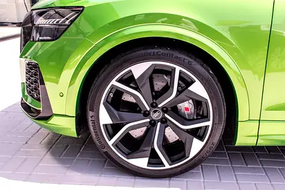 2022 AUDI RS Q8 照片 10