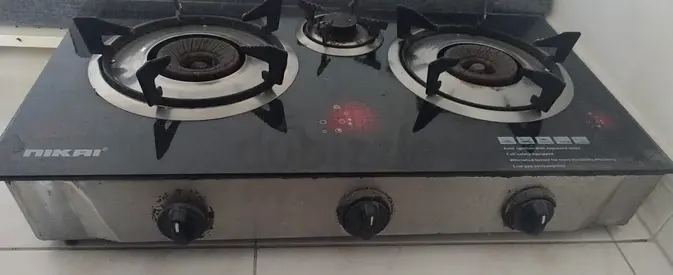 nikai 2+1 burner gas stove for immediate sale