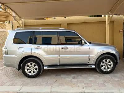 Mitsubishi Pajero 2011 GLS Top Line GCC Specs
