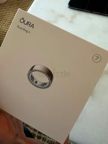 BRAND NEW OURA RING 4 (Rose Gold)