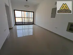 Excellent location | Excellent price | Vibrant area | Close to all amenities | Regular maintenance i