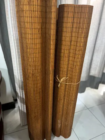 Pair of Bamboo Roll-Up Window Blinds / Natural Bamboo Shades