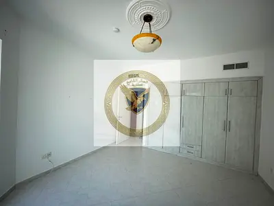 تكييف مجاني | شهر مجاني | جيم ومسبح مجانيان | منطقة لعب للأطفال | مساحات واسعة جداً | إطلالة مفتوحة | موقع حيوي قريب من جميع الخدمات والمرافق | سهولة