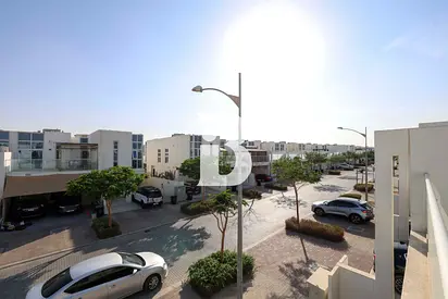 3BR with Maids | Closed Kitchen | Vacant