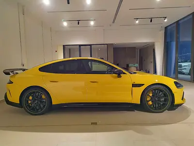 صورة 4 لـ 2025 Xiaomi SU7