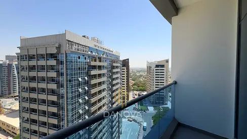 Best Offer | One Bedroom | Huge Layout | 2 Minutes to 311 RD | Balcony
