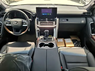 صورة 13 لـ 2026 Toyota LAND CRUISER