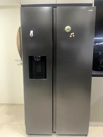 Refrigerator- Samsung