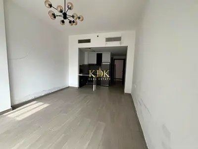 Kitchen Appliances | Modern Layout | Prime Area