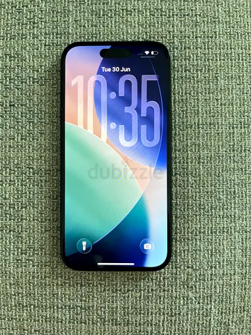 iPhone 15 128GB 100% battery health