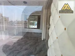 Excellent location | Excellent price | Vibrant area | Close to all amenities | Regular maintenance i