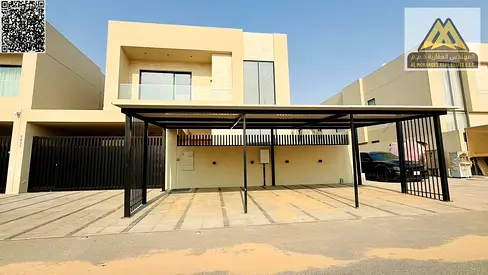 Master Bedrooms | Majlis | Maid’s Room | Private Yard | Living Hall | Spacious Layout