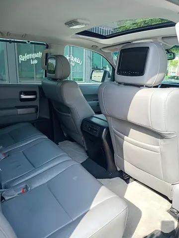 2014 Toyota SEQUOIA — фото 10