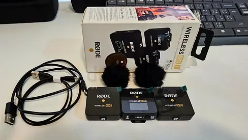 Rode Wireless GO II Dual Microphone Kit with Accessories