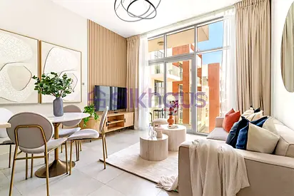 Silkhaus Modern 1BR | Holiday Vibes in JVC