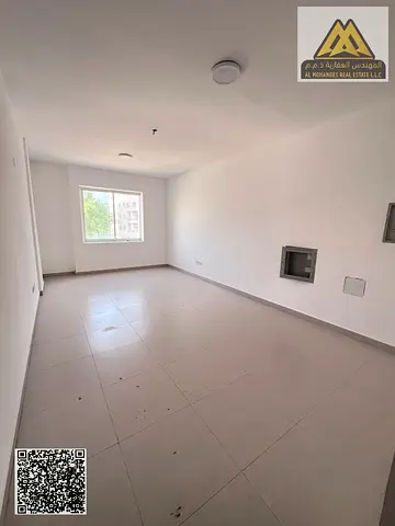 Spacious area | Prime location | Air conditioning | View