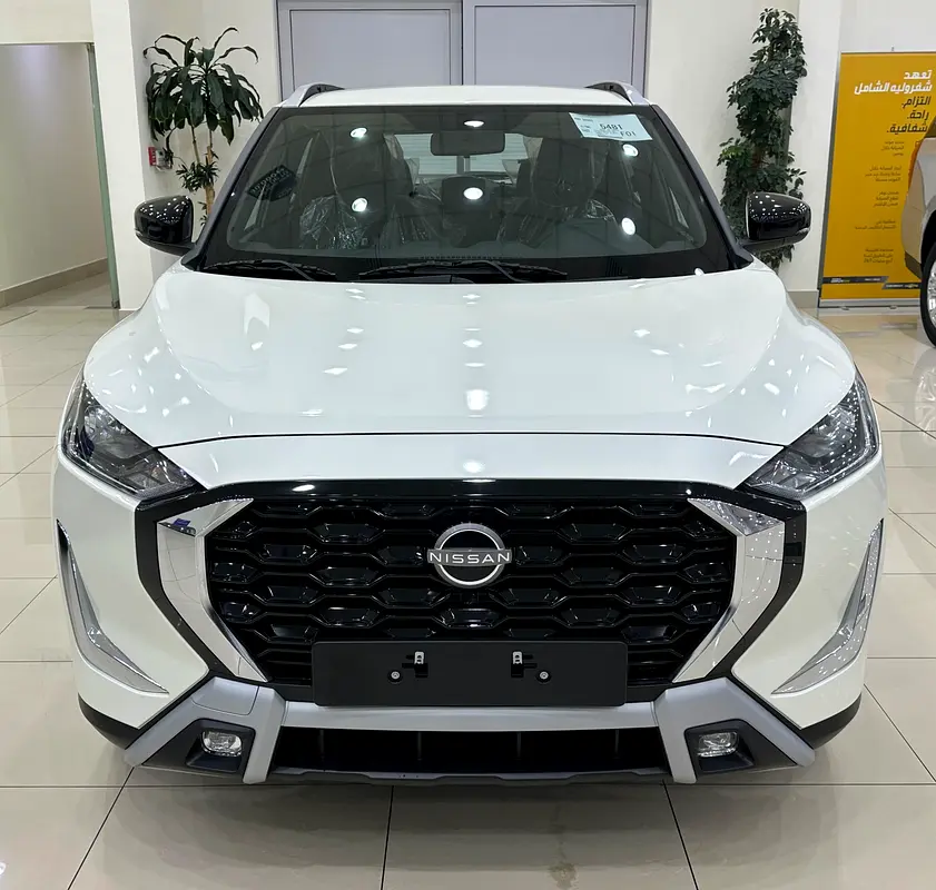 Nissan Magnite 2025 — photo 1 of 13