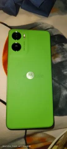 Green Motorola g06 power smartphone - good condition, dual camera