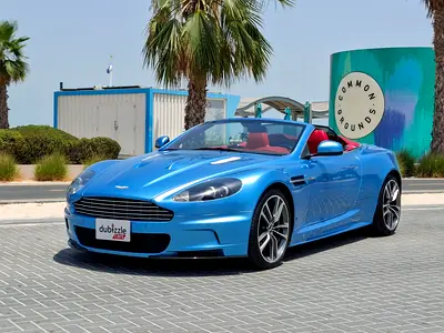 2011 Aston Martin DBS 照片 9