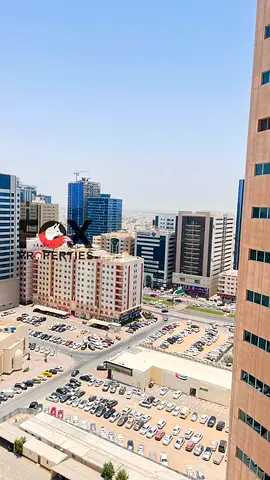 للبيع شقة غرفتين وصالة في أبراج عجمان ون، 1445 قدم²، 3 حمامات، 2 بلكونة، باركن خاص، جيم ومسبح، السعر الإجمالي 550,000 درهم.