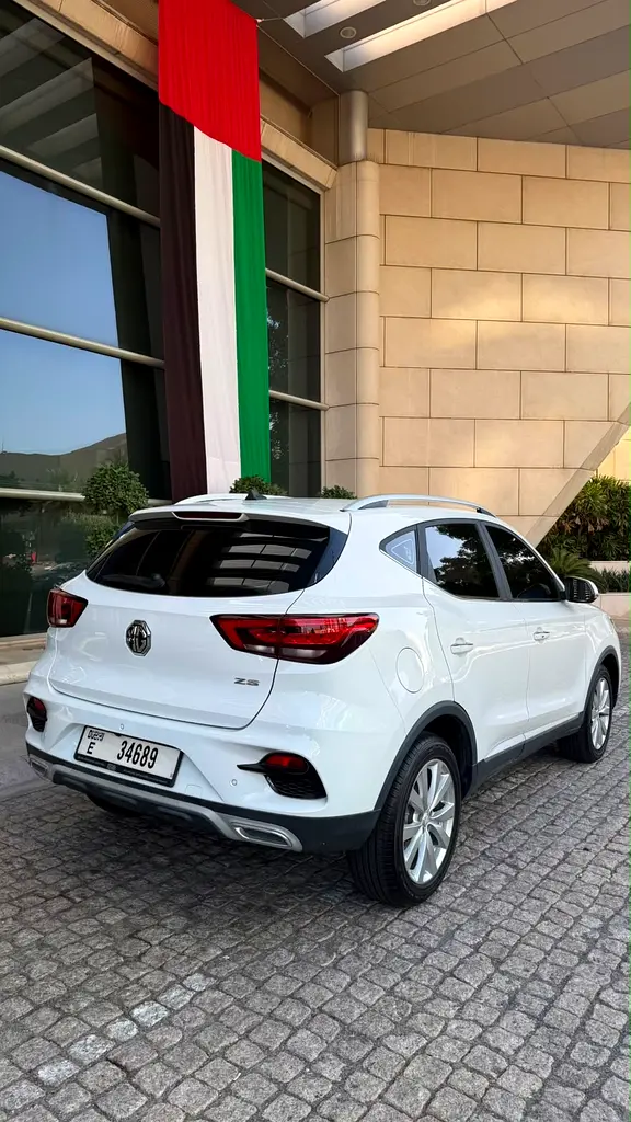 MG ZS 2024 — photo 1 of 20