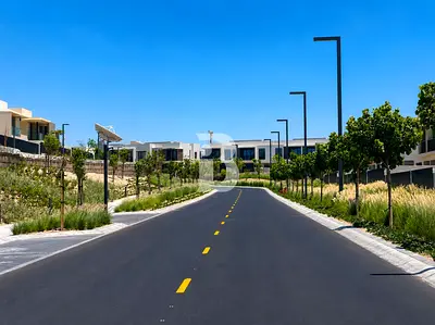 Single Row | Close to Amenities | Vastu