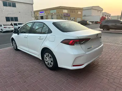 2021 Toyota COROLLA photo 13