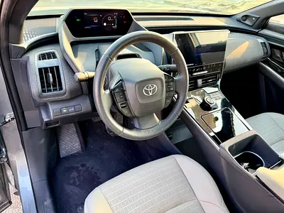 صورة 11 لـ 2024 Toyota BZ4X