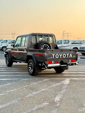 2026 Toyota LAND CRUISER 70 SERIES — фото 4