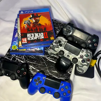 PS4 with 50Games and more