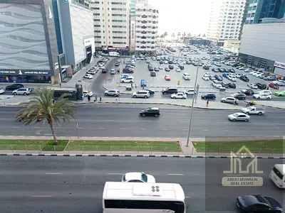 PREMIUM 3BHK | BRIGHT HALL | 5 BALCONIES | 3 WASHROOMS | STORE ROOM | BUILT-IN WARDROBES | VERY CLOSE TO KING FAISAL ROAD