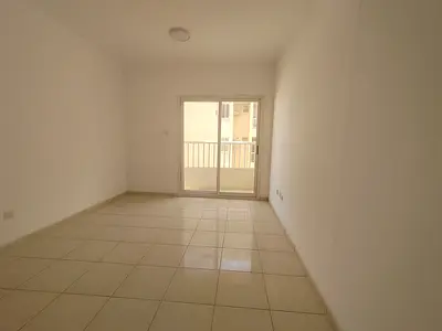1bhk with balcony, centerel ac available in rolla sharjah
