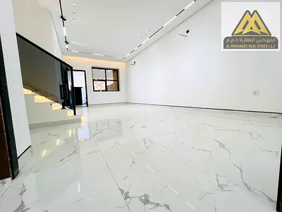 Very special townhouse | For sale | Al-Haliyo 1 | Close to all services